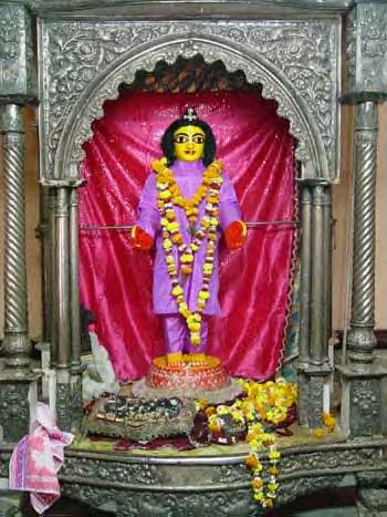 10-Sri-Murtti.jpg 10-Sri-Murtti.jpg